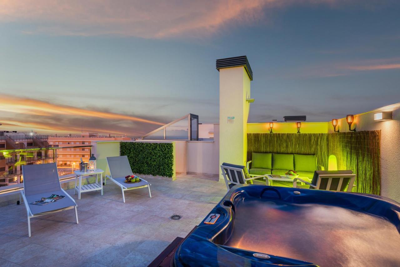 La Zenia Cocoon - Luxury Penthouse With Jacuzzi, 2 Pools, Indoor Heated Pool, Sauna, Gym, Playstation Apartment Dehesa de Campoamor  Екстериор снимка